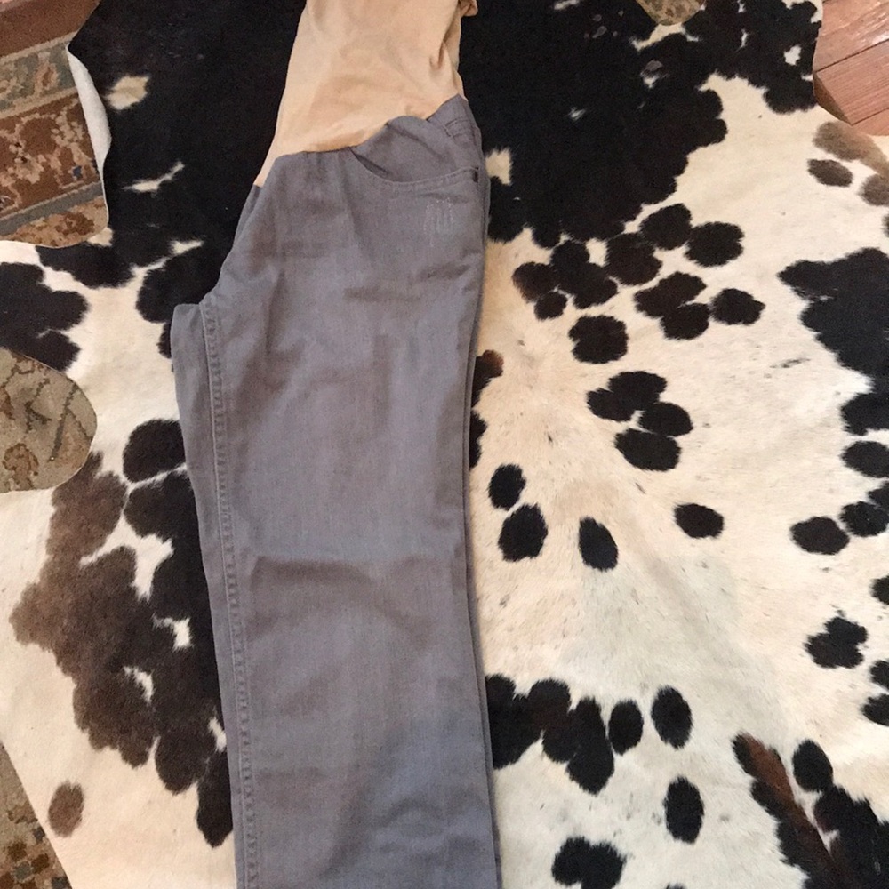 Maternity Capris